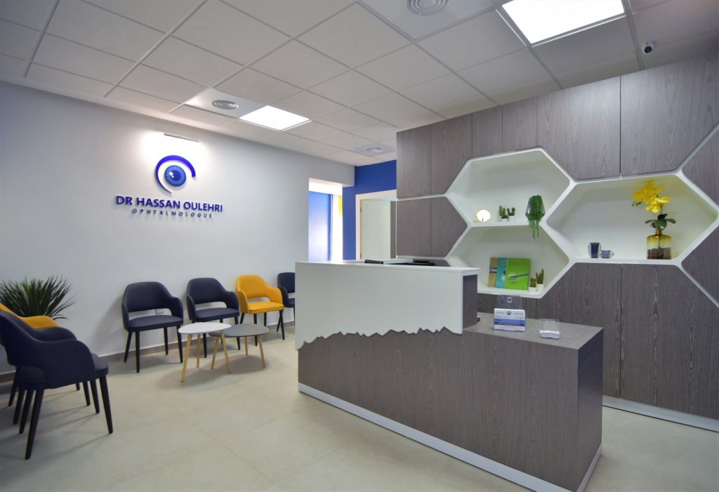 Reception of Dr Hassan Oulehri's eye-care practice in Fez